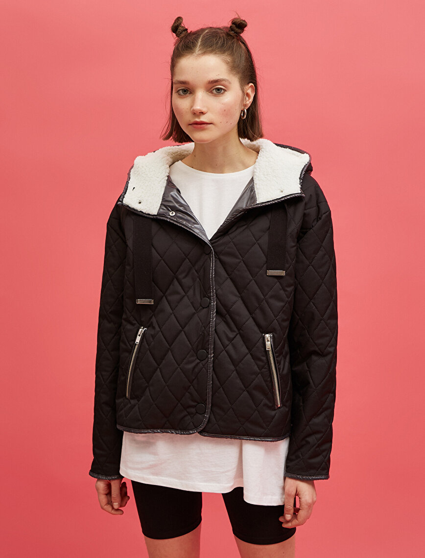 Faux Fur Detailed Quilted Jacket