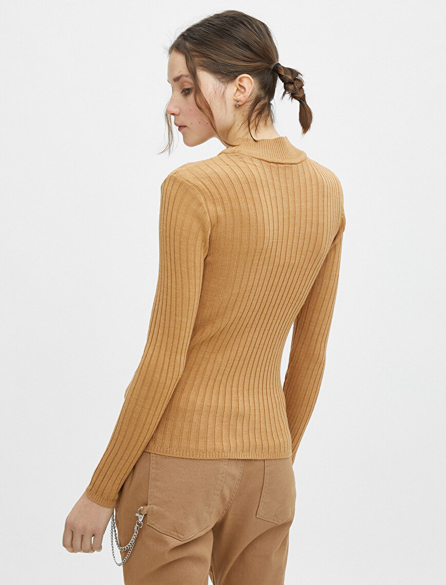Stand Neck Long Sleeve Slim Sweater