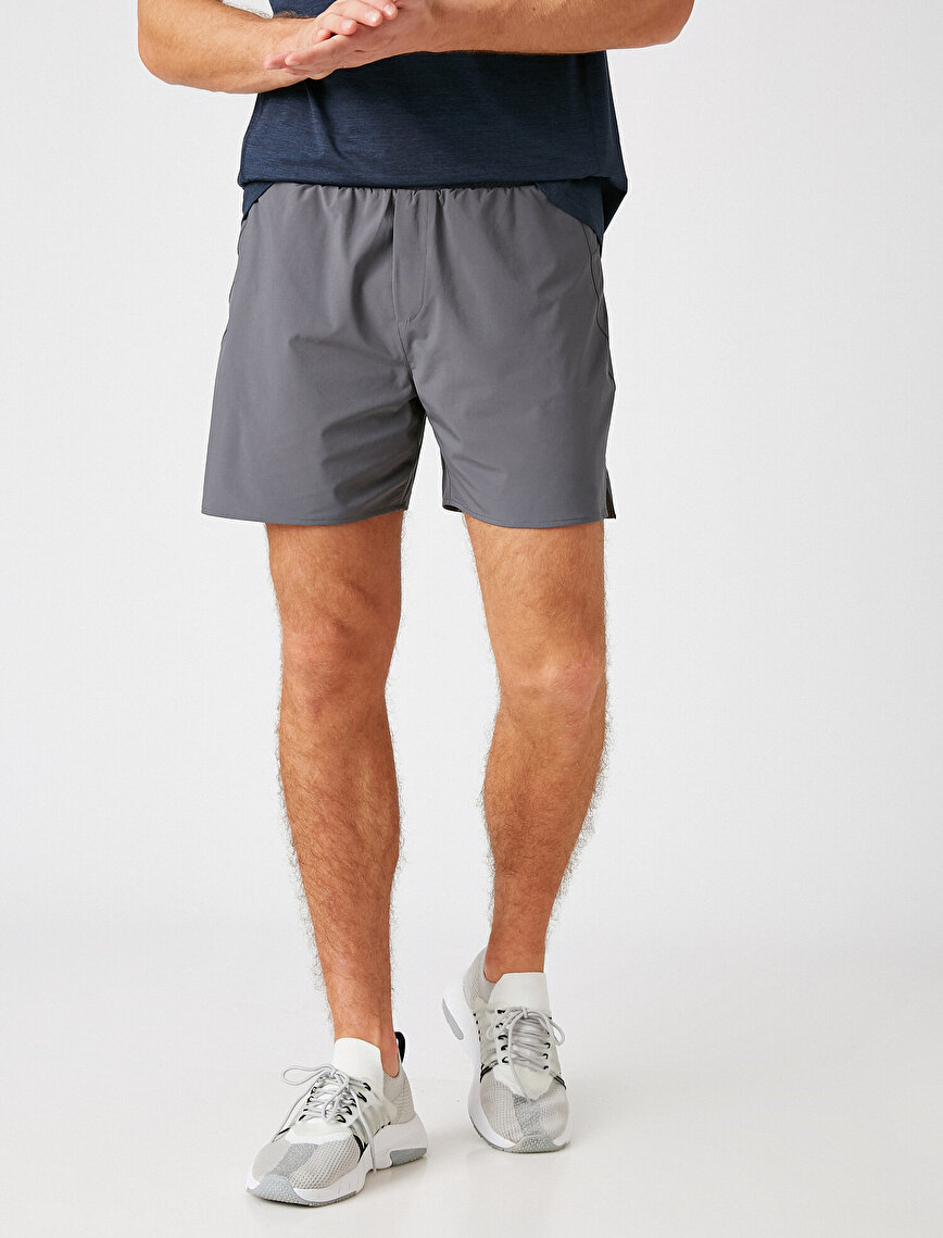 Medium Rise Basic Shorts