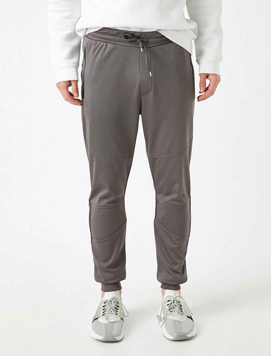 Pocket Zipper Detailed Medium Rise Jogging Pants