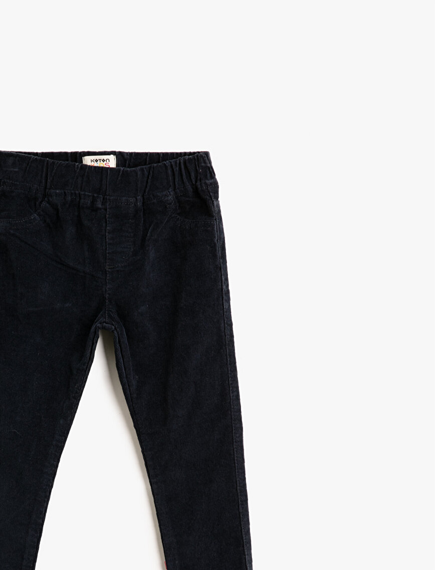 Velvet Cotton Pocket Detailed Medium Rise Trousers