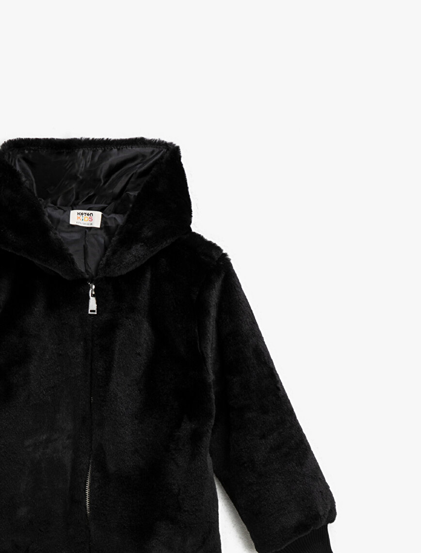 Hooded Zipper Detailed Plush Coat