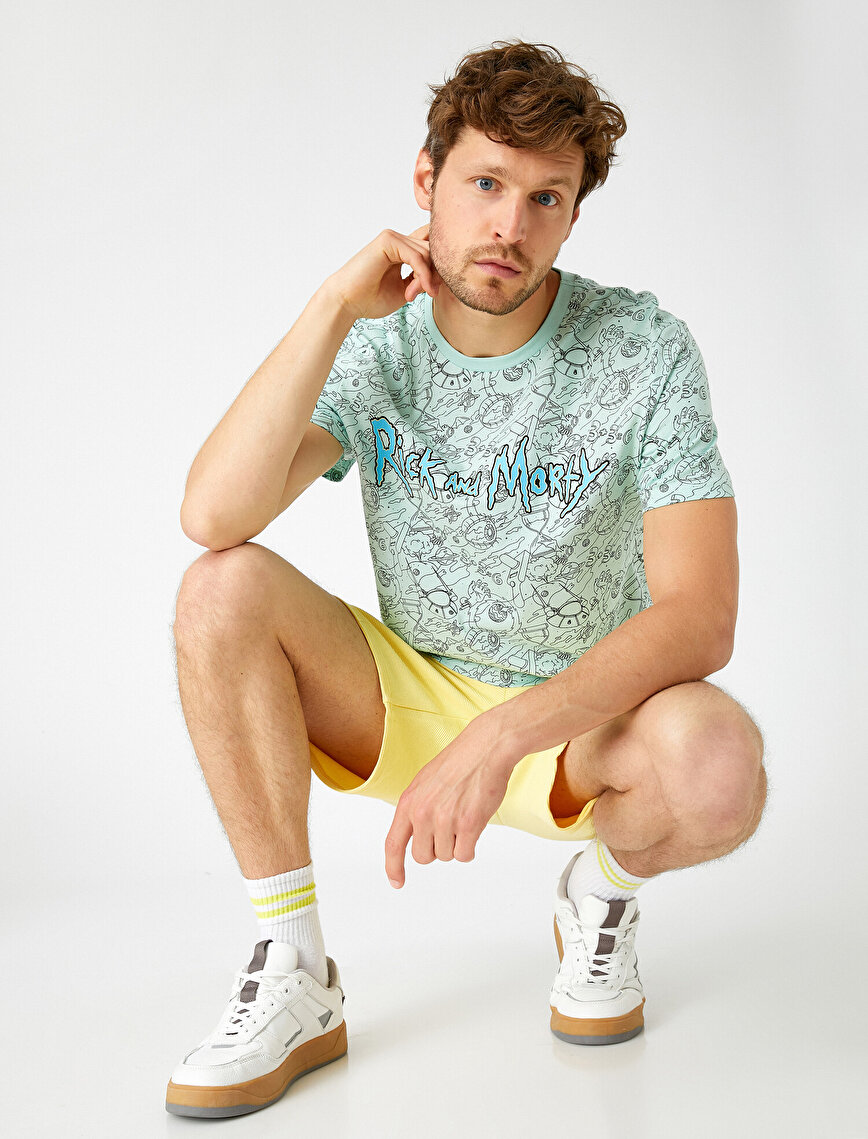 تیشرت مردانه سبز کمرنگ ریک اند مورتی Rick and Morty برند کوتون Koton