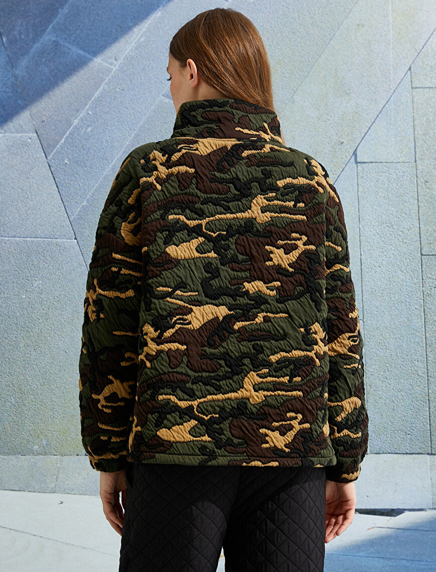 Camouflage Patterned Zip Neck Sweatshirt