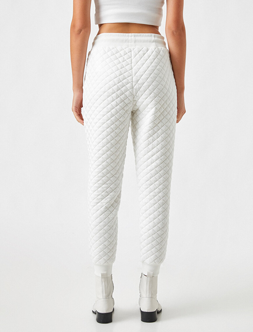 Drawstring Quilted Jogger Sweatpants