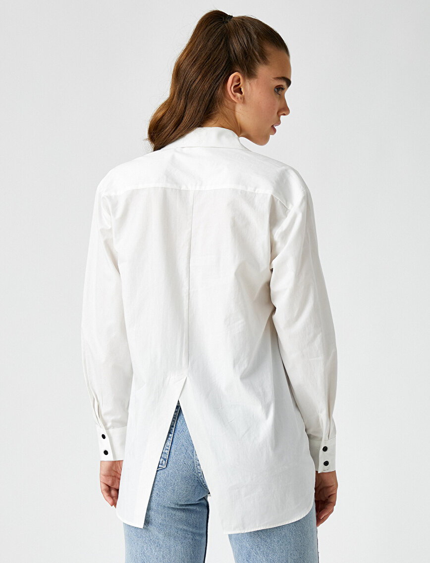 V Yaka Cep Detaylı Oversize Uzun Kollu Pamuklu Gömlek