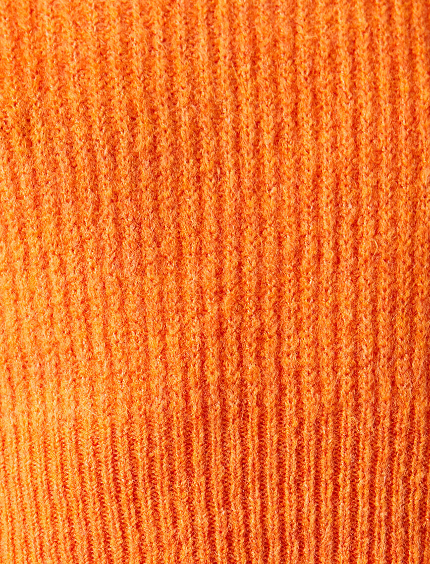 Crop Turtleneck Ribbed Sweaters