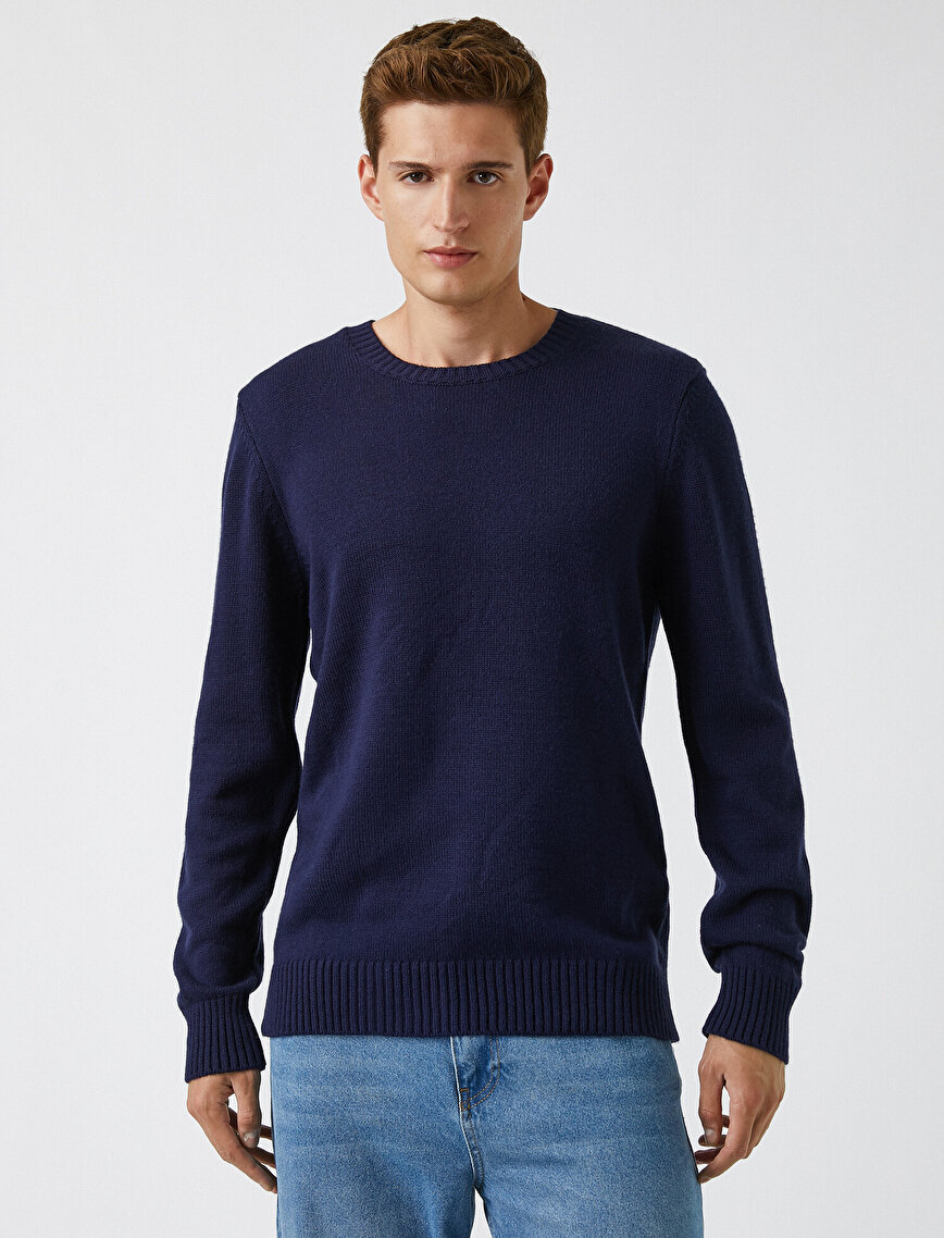 Basic Tricot Sweater