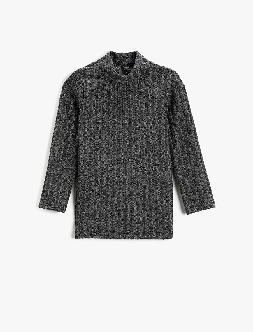 Textured Turtleneck Sweatshirt