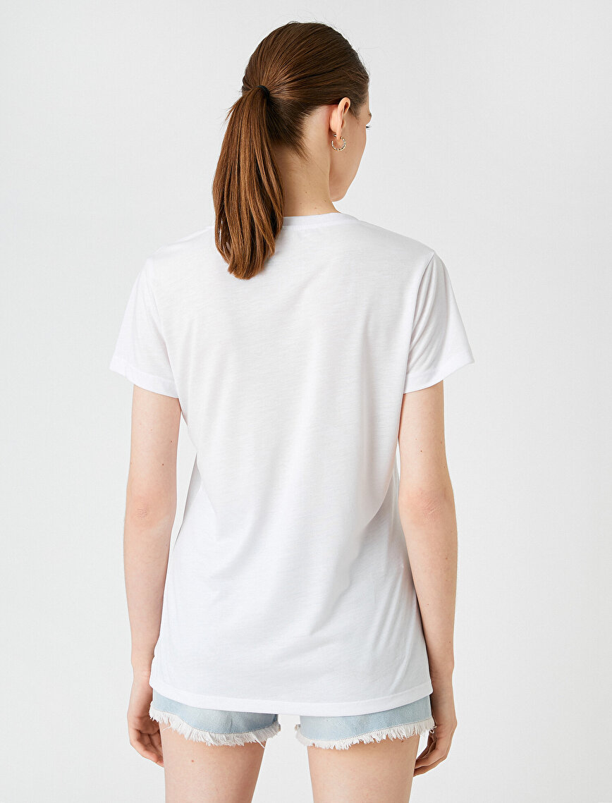 V Neck Short Sleeve Printed T-Shirt