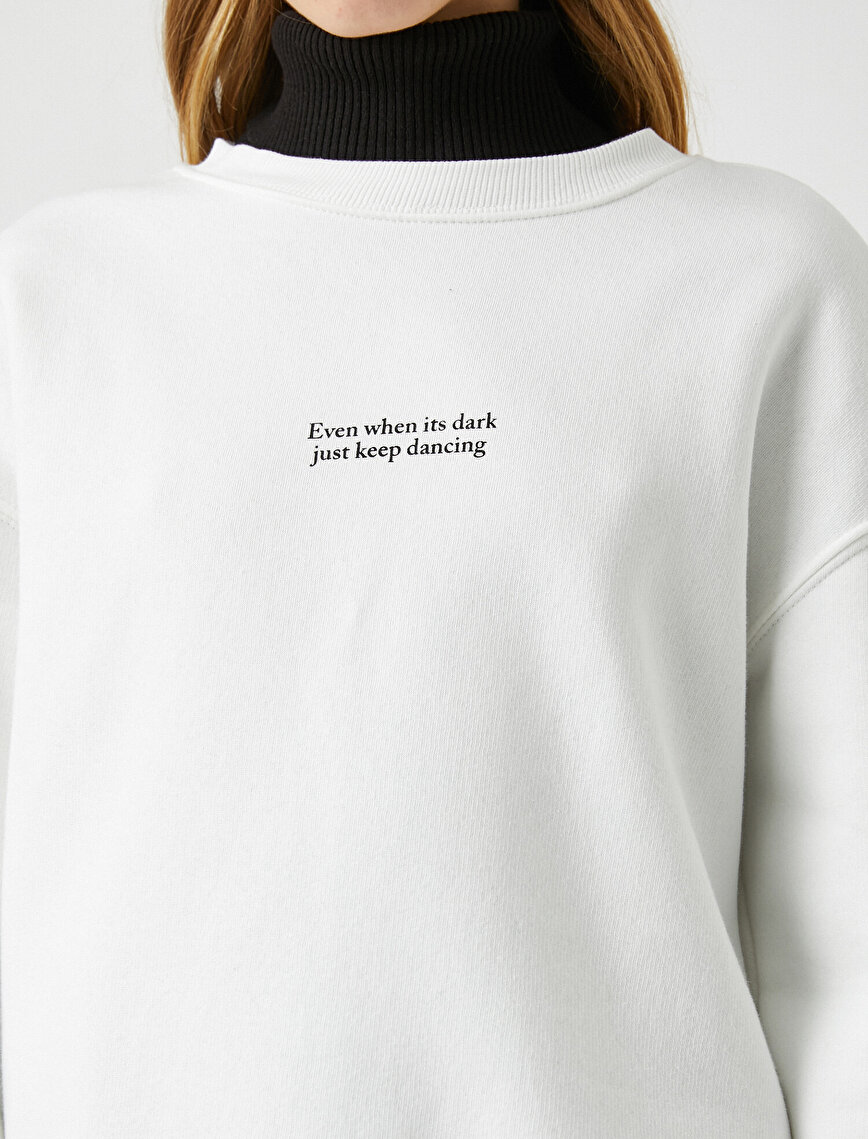 Long Sleeve Printed Sweatshirt
