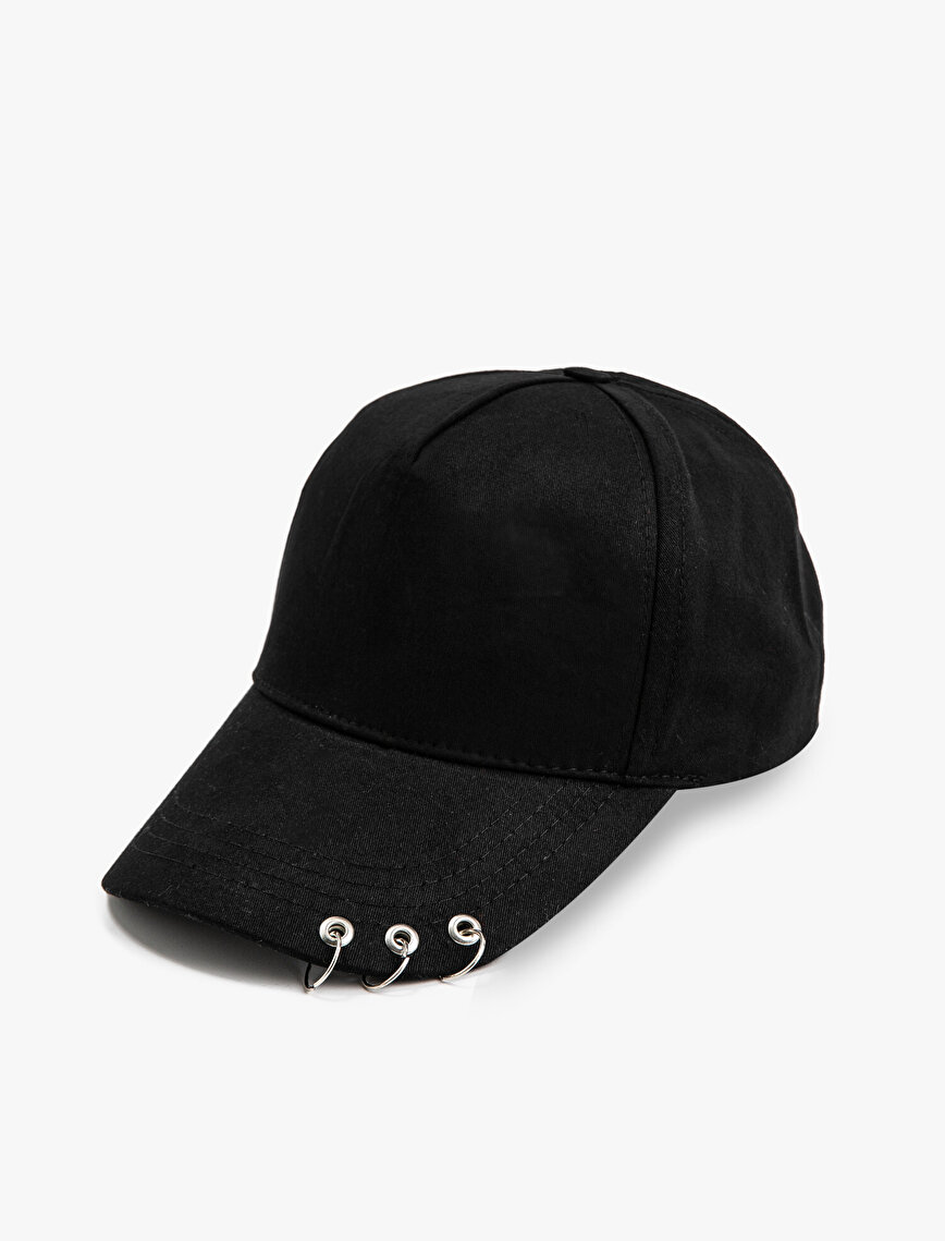 Metal Halka Aksesuarlı Kep Şapka