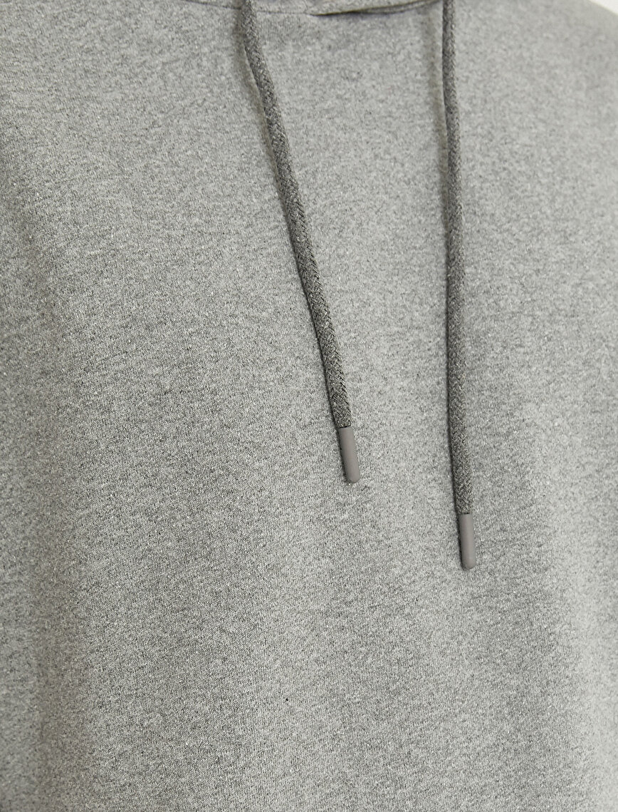 Basic Kapüşonlu Sweatshirt
