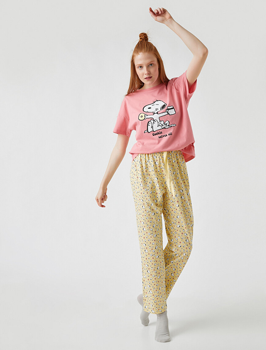 Snoopy Licensed Pyjamas Set