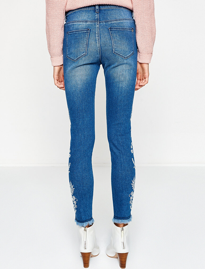 Indigo Women Fahriye Evcen For Koton Jeans Trouser 8KAK47760MDFD3 Koton