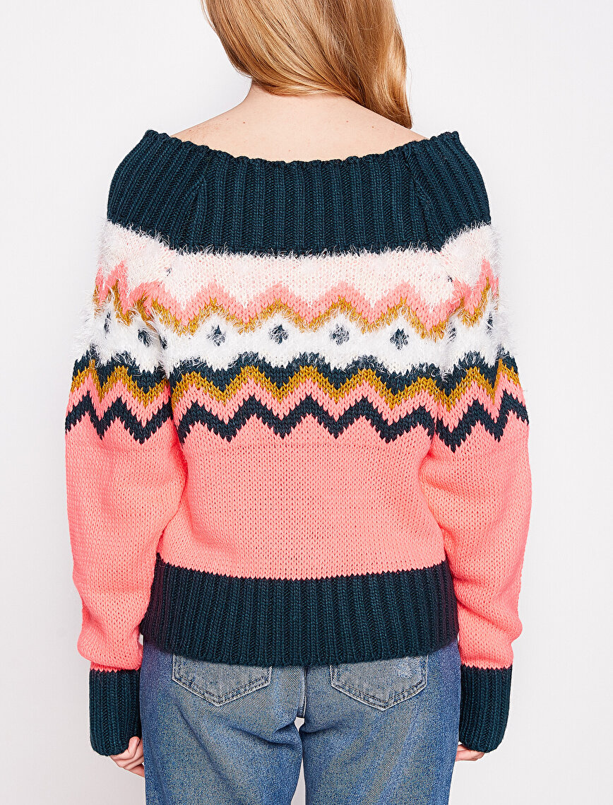 Patterned Shoulder Detailed Sweater