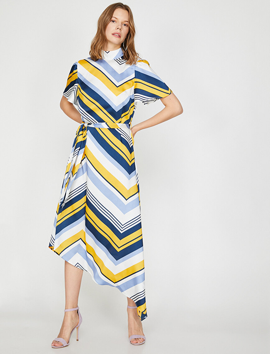 Sarı Çizgili Bayan Desenli Elbise 9YAK86252IW26V Koton Sarı Çizgili Bayan Desenli Elbise 9YAK86252IW26V Koton