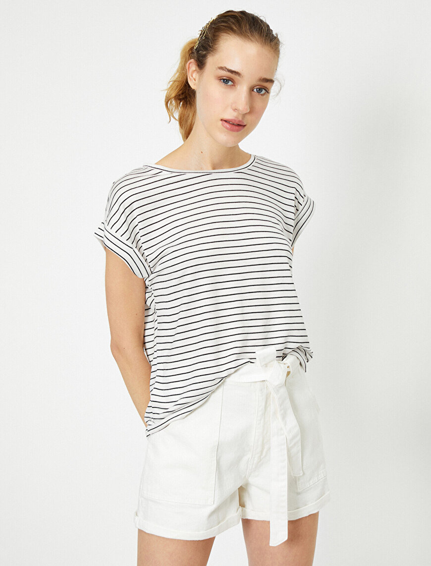 Bisiklet Yaka Kısa Kollu Çizgili Antibakteriyel Tişört