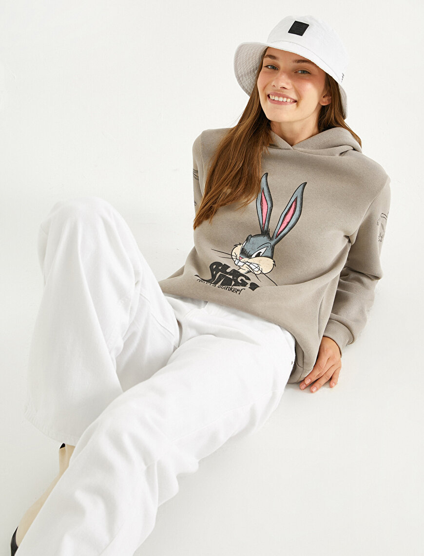 Long Sleeve Bugs Bunny Printed Hooded Sweatshirt